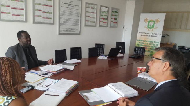 Briefing du Repr&eacute;sentant du secteur priv&eacute; (CCI-CI) et du Conseiller Juridique du Secr&eacute;tariat d'Etat au Budget