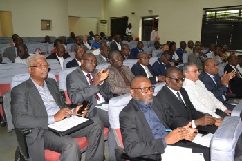 Atelier d&rsquo;Information et de Sensibilisation &agrave; l'attention des Architectes, Ing&eacute;nieurs Conseils et Sp&eacute;cialistes en &Eacute;valuation Environnementale et Sociale.